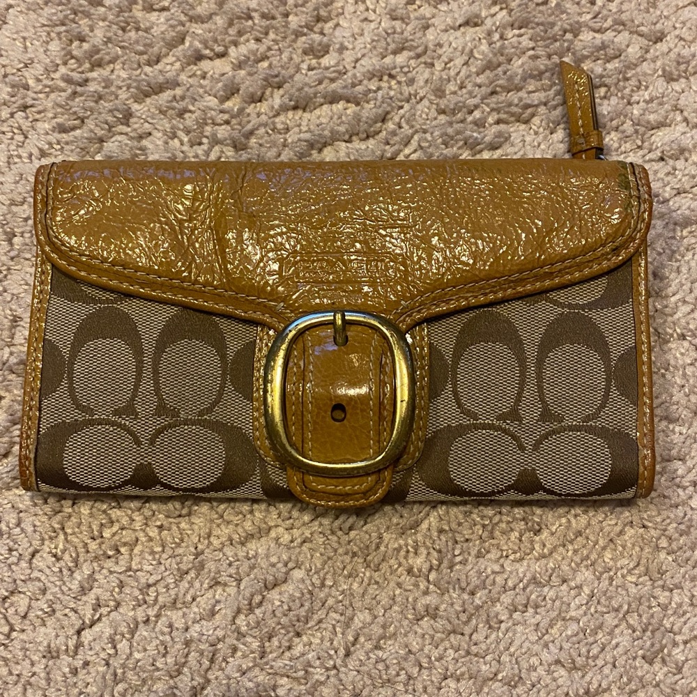 Y2K Coach Tan and Brown Signature Bifold Wallet